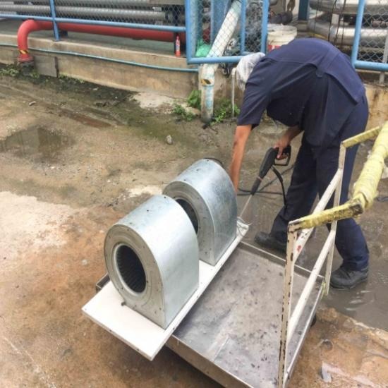 ล้างแอร์และทำบริการรายปี - บริษัท ที.ที.แอร์เอ็นจิเนียริ่ง จำกัด - บริการล้างแอร์ และทำบริการรายปี 